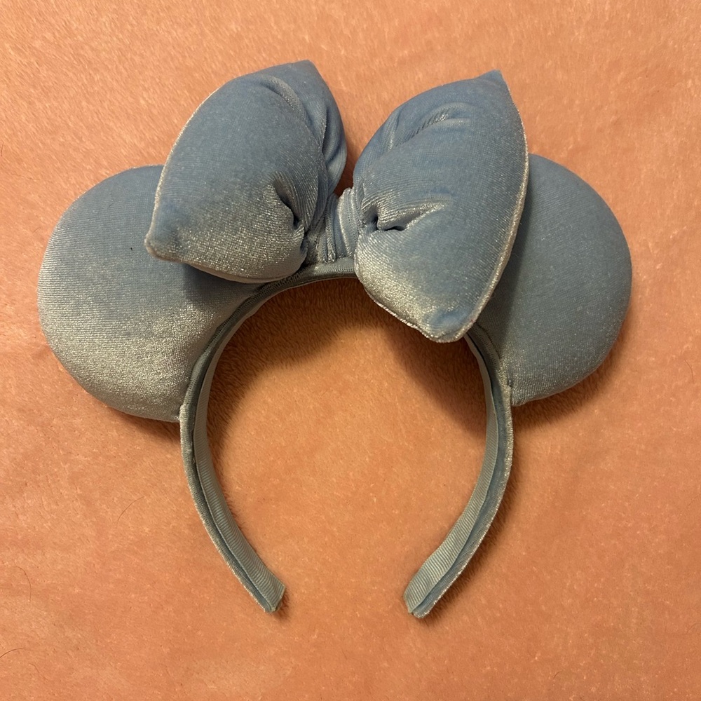 Sky Blue Velvet Minnie Ears